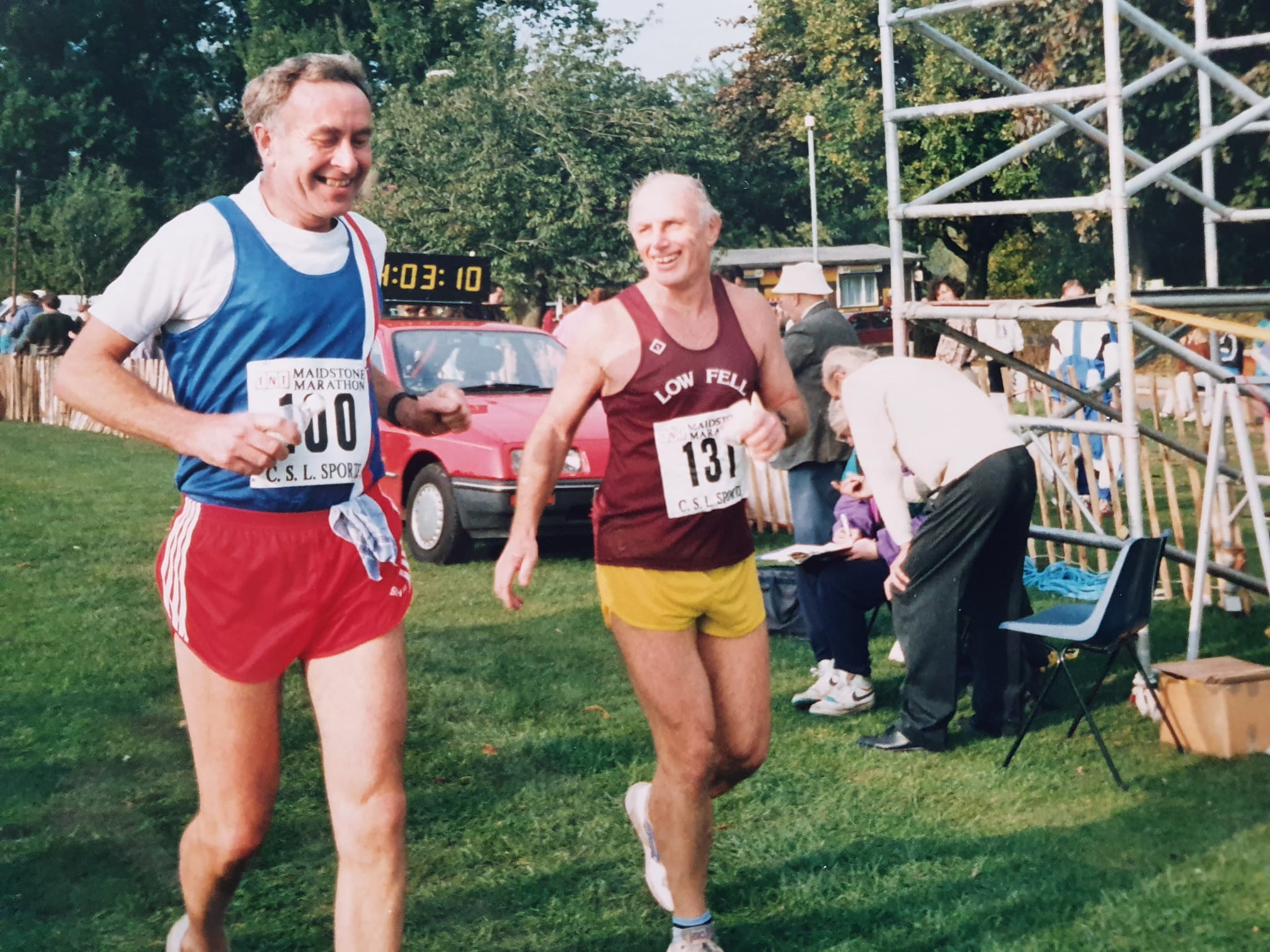 Derek Appleton finishing 100
